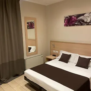 Hotel San Biagio, Mediolan