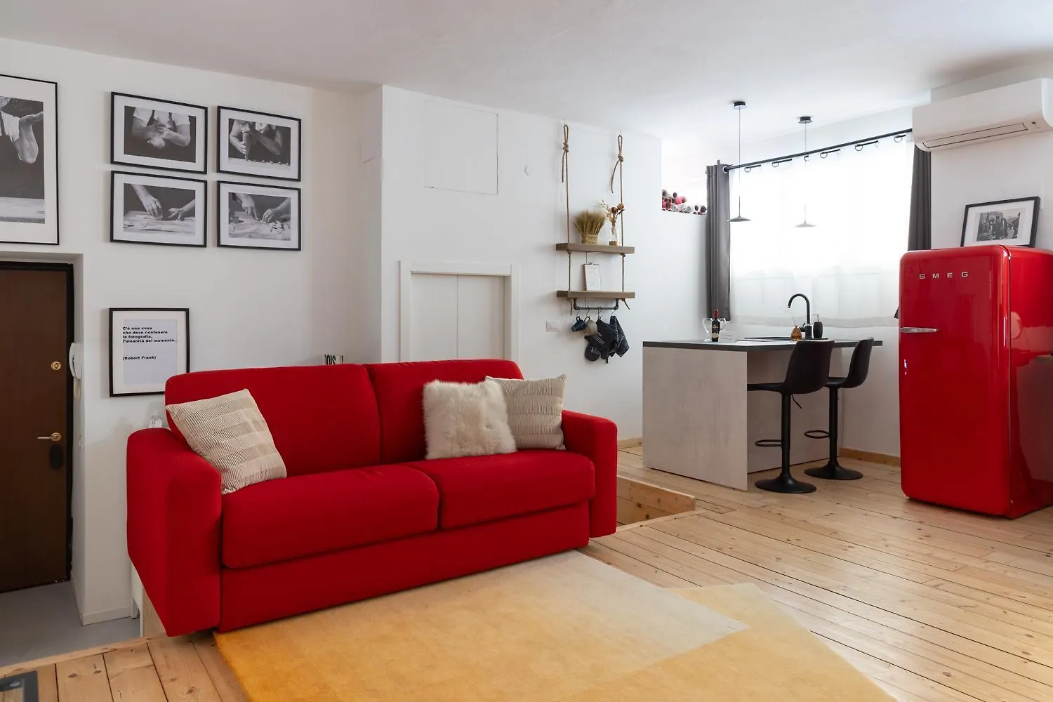Holiday home Appartamento Loft Sandy Milan Italy